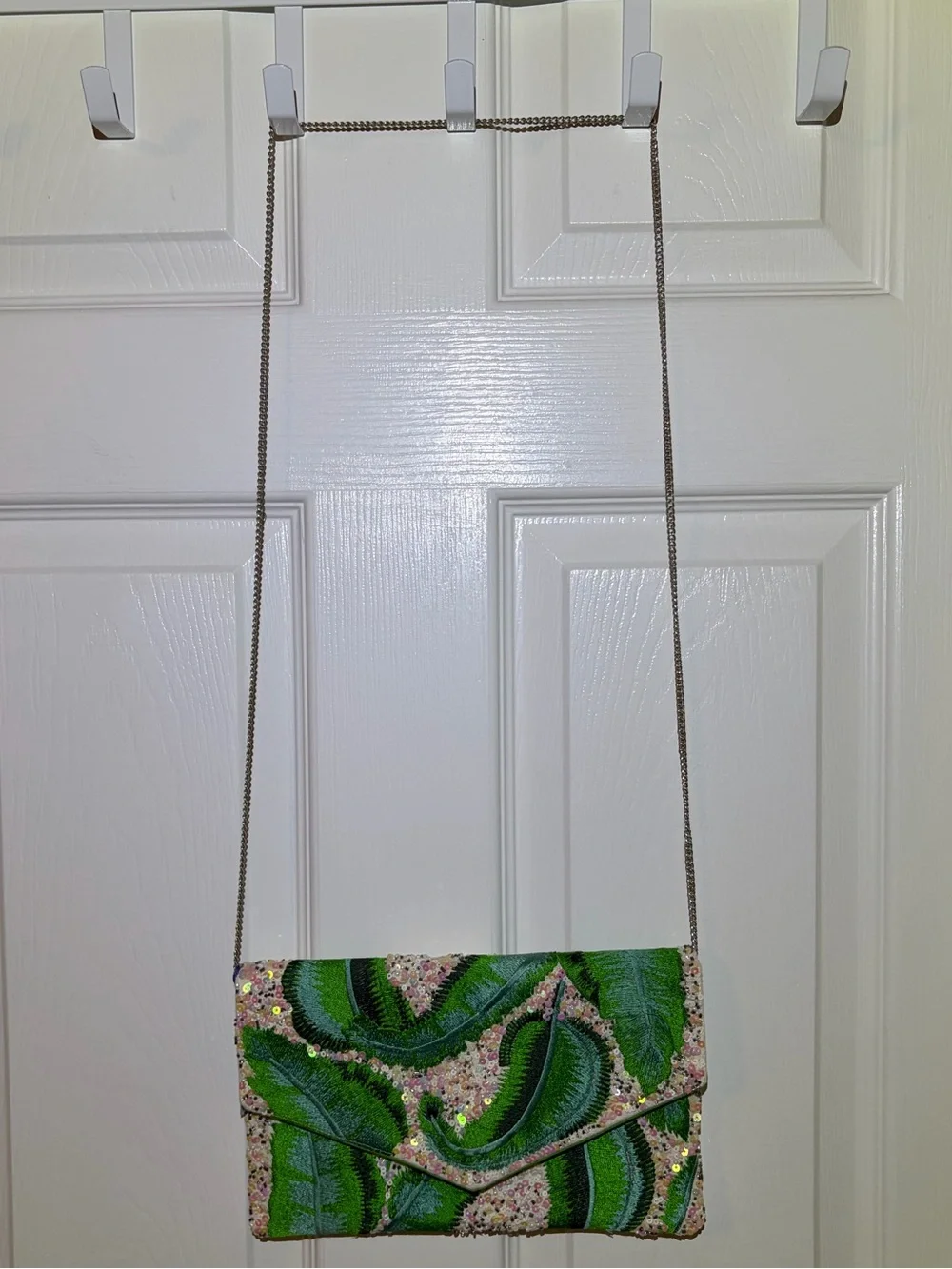 NWT Ford & Crew Tropical Palm Leaf Embroidered Sequin Envelope Clutch With Chain